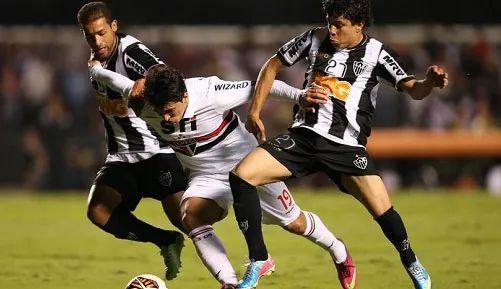 卓越表现的 卓越表现的